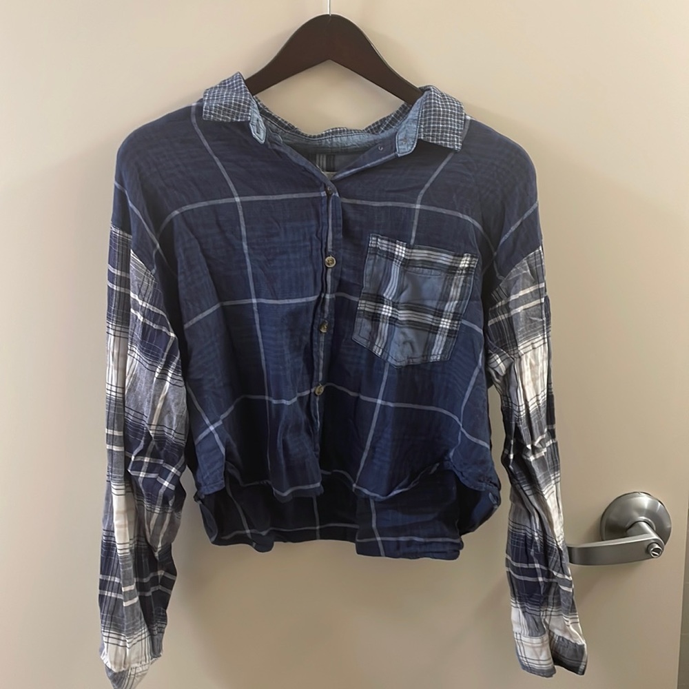 American Eagle Blue Plaid Cropped Flannel